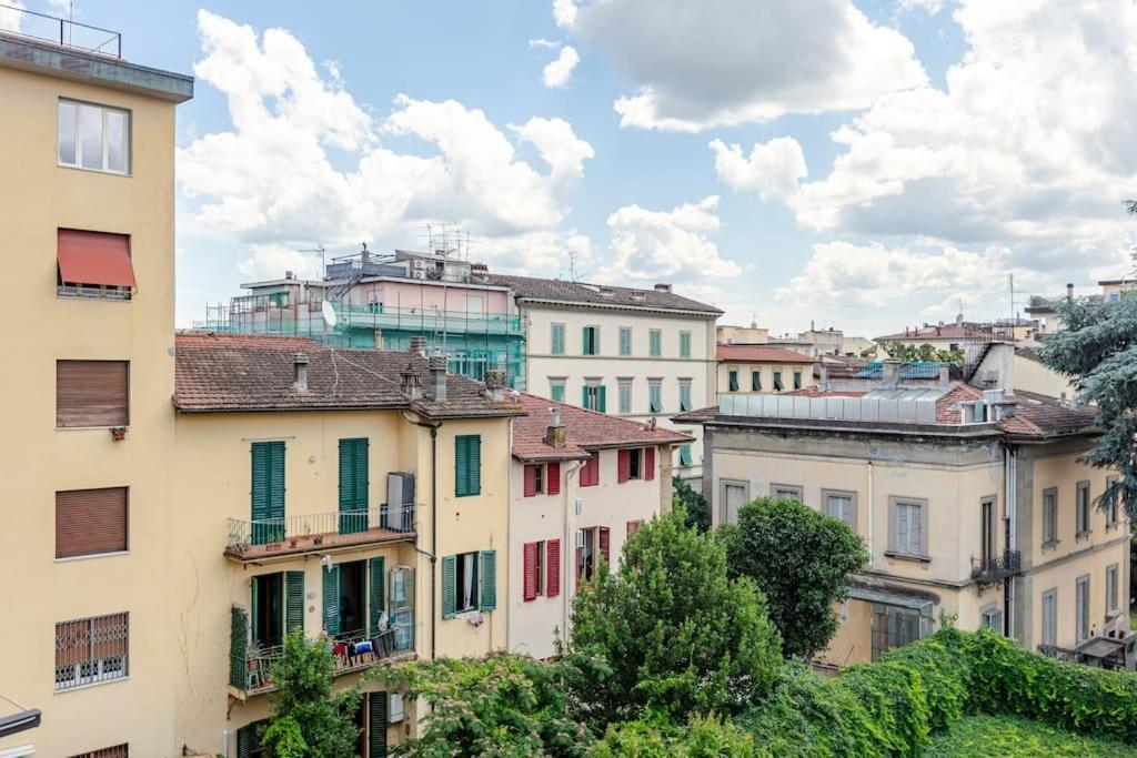 Luminoso Appartamento Fiorentino Флоренция Экстерьер фото